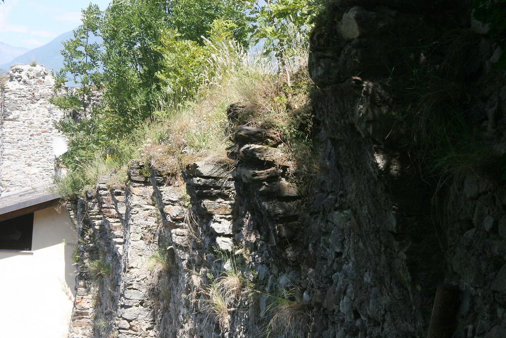 Ostello Del Castello Tirano Ngoại thất bức ảnh