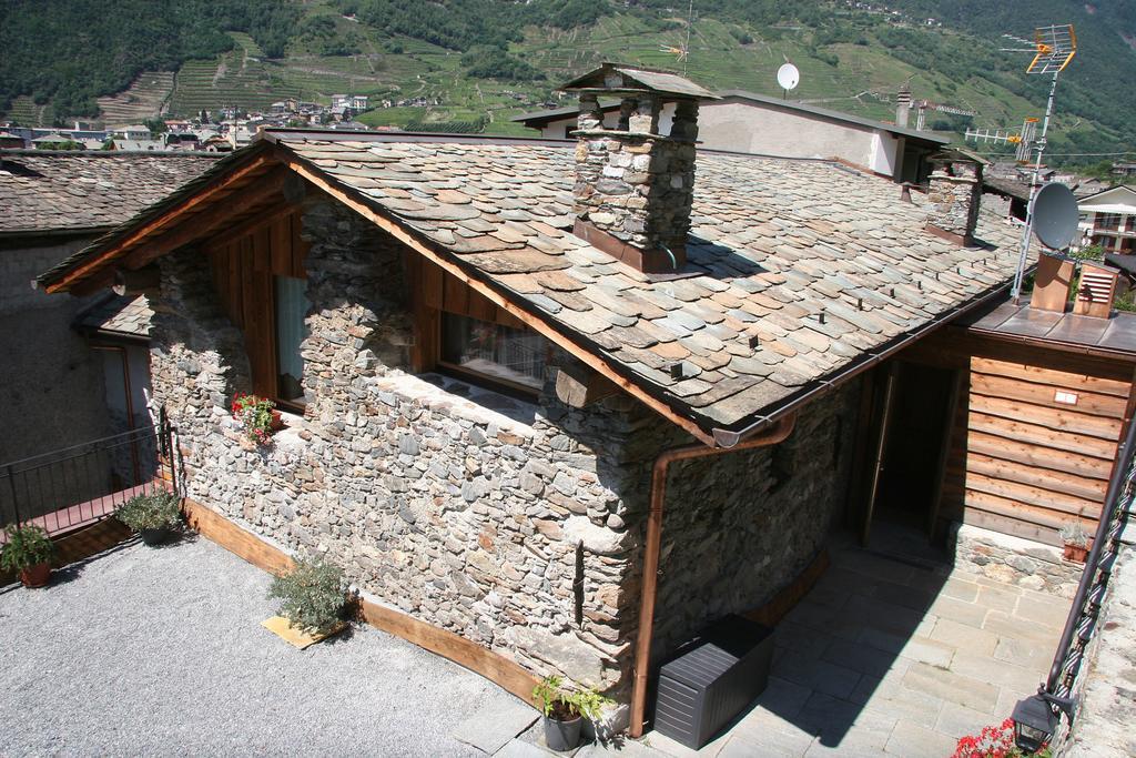 Ostello Del Castello Tirano Ngoại thất bức ảnh