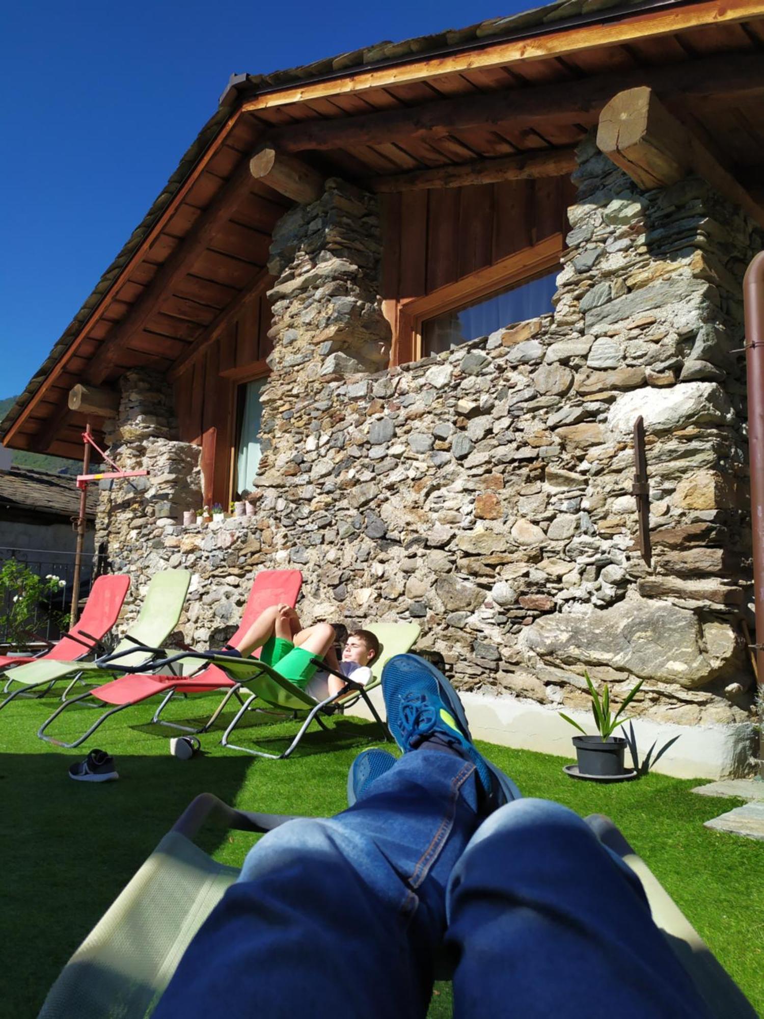 Ostello Del Castello Tirano Ngoại thất bức ảnh