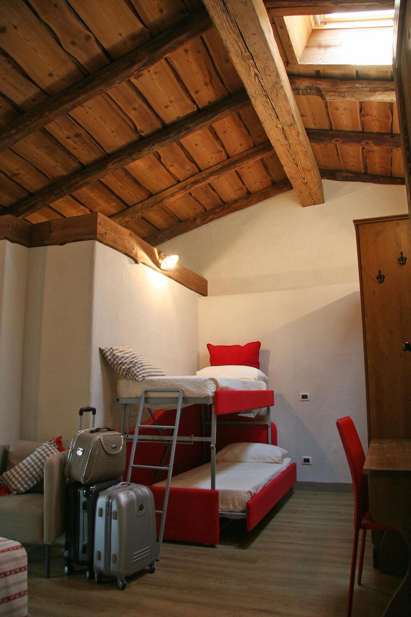 Ostello Del Castello Tirano Ngoại thất bức ảnh