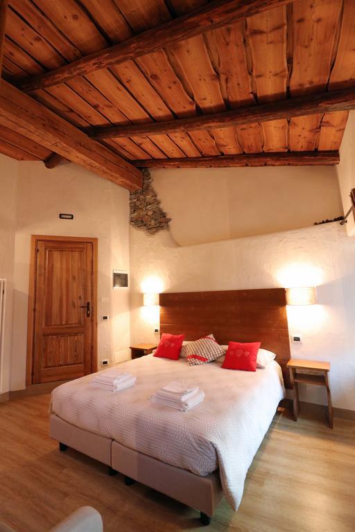 Ostello Del Castello Tirano Ngoại thất bức ảnh